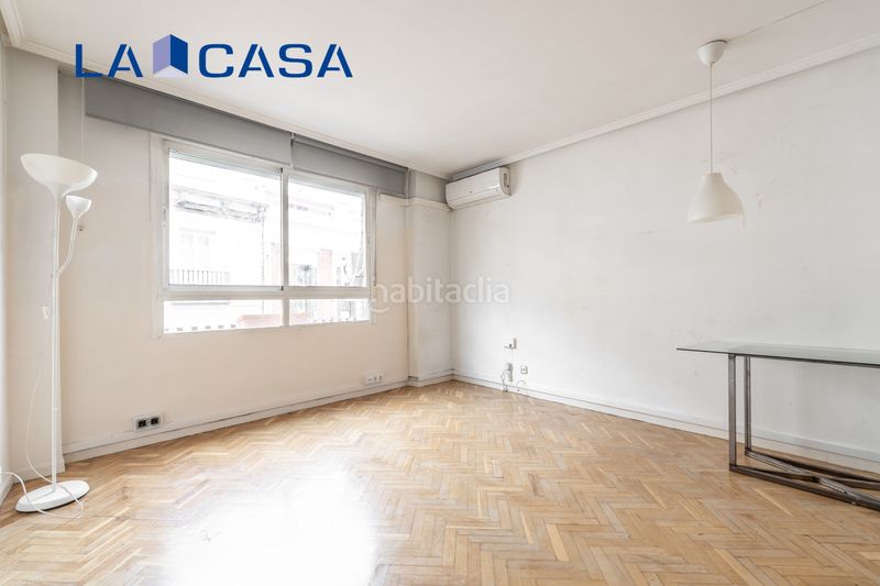 Foto 2cb289ec-d9ef-4795-8bc4-bab6739664e4. Pis amb calefacció a Cortes-Huertas Madrid