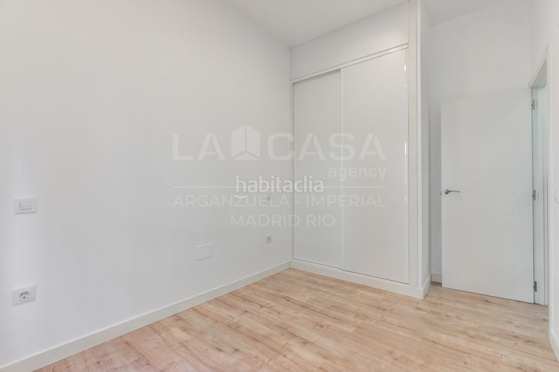 Foto 08406107-89e1-4c3b-84fd-f318a7c4a7a1. Pis a calle linneo 20 a Imperial Madrid