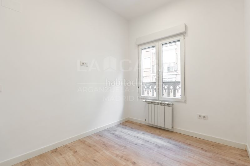 Foto bb8336f2-53b7-4887-97ad-4faee23316a2. Pis a calle linneo 20 a Imperial Madrid