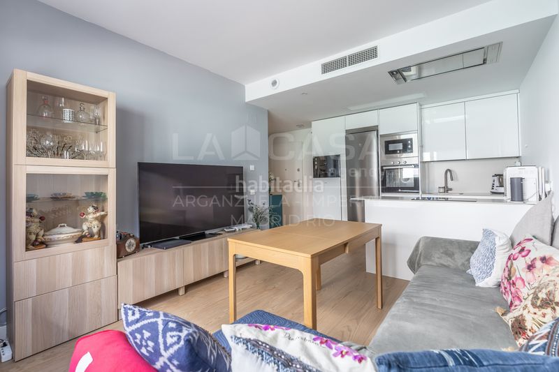 Foto 6797b867-60d3-4211-98b8-8377bdfeca05. Pis amb aparcament a Guindalera Madrid