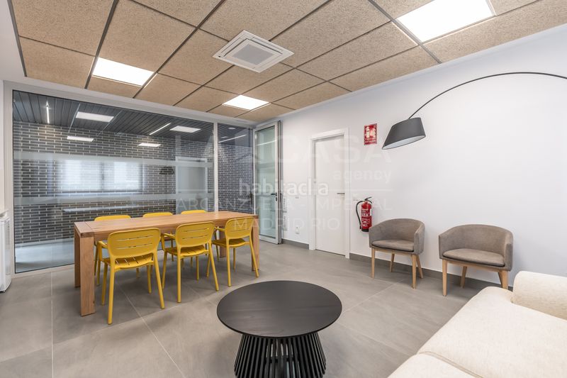 Foto 9c0041e1-e741-431c-9c52-66ab70665791. Pis amb aparcament a Guindalera Madrid