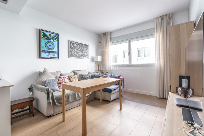 Foto a04f6914-c93c-4e1f-a4ca-b898567c7d2c. Pis amb aparcament a Guindalera Madrid