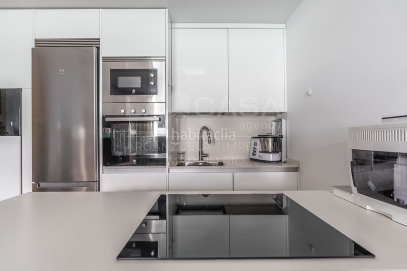 Foto f0d6527c-b608-421c-ab78-3c48e08a83b2. Pis amb aparcament a Guindalera Madrid