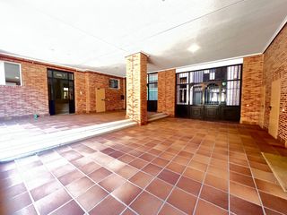 Car parking  Calle lino. Garaje en venta en calle lino, madrid