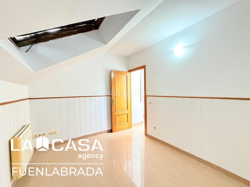 Foto e8ab3660-d386-4e71-9b34-3f715de2084d. Dúplex amb calefacció aparcament piscina a Viso de San Juan (El)
