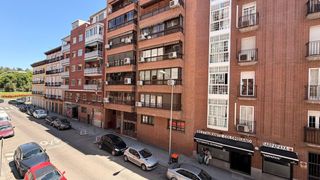 Pis a Calle de Juan Duque