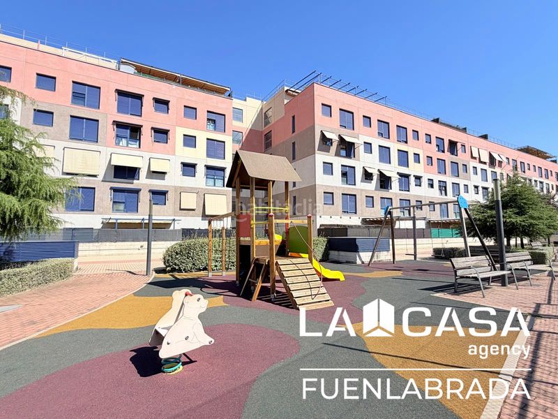 Foto d003c3b3-b9ba-40f8-bcb7-47b331e8cb15. Pis amb aparcament piscina a El Arroyo-La Fuente Fuenlabrada
