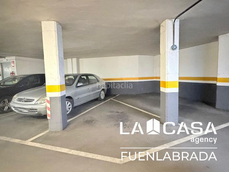 Foto 97c318cb-5ee0-40fd-9307-16816c217448. Aparcament cotxe a Centro Fuenlabrada