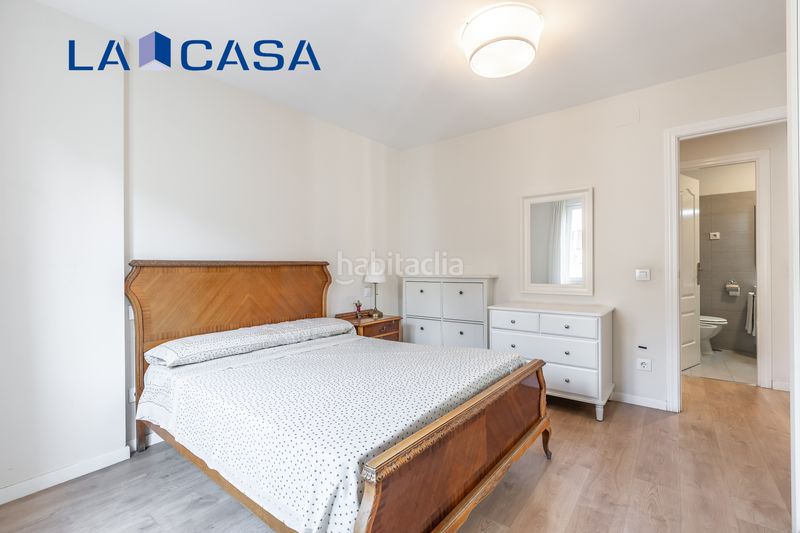 Foto 8c10bcbd-cc66-48ec-b4e1-5f20eab731b5. Piso en Chopera Madrid