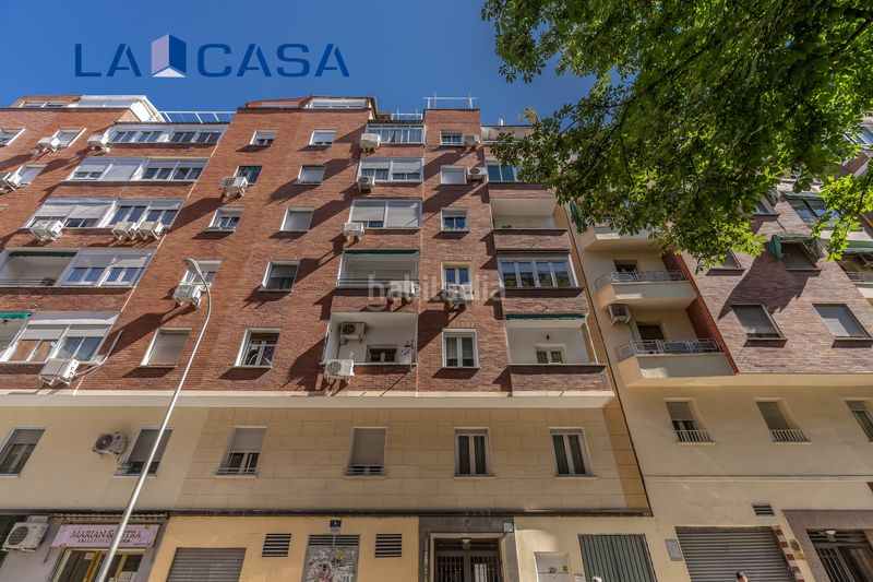 Foto d146b04f-255c-44a6-9ad8-7c8a238b6dd8. Piso en Chopera Madrid