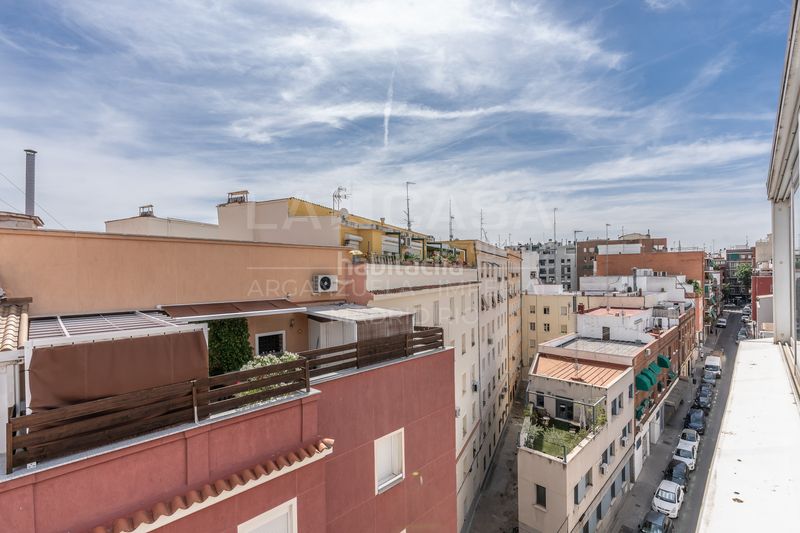 Foto cefbf704-83c9-48f2-a1dc-d9c4f171e1f5. Àtic amb calefacció a Ciudad Jardín Madrid
