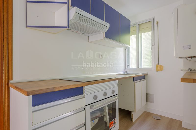 Foto 89a817a5-dc23-4b38-858b-ac082fdb4fdf. Pis a Lucero Madrid