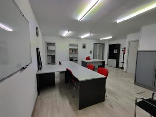 Local Comercial en Calle Julio Antonio