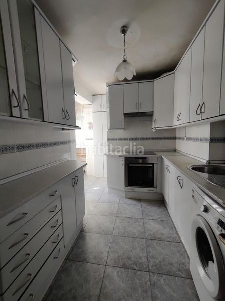 Foto 1a9aeccb-cbdb-4982-a231-7139ea7b929a. Pis amb calefacció a Opañel Madrid