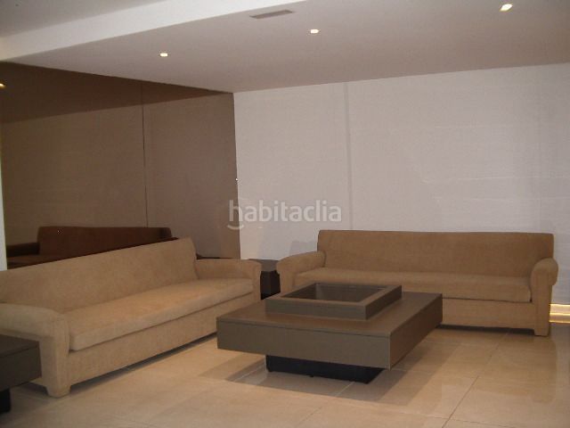 Foto 54fd5c6e-ae84-45bd-92e1-390554890c31. Lloguer apartament amb calefacció piscina a Nueva España Madrid