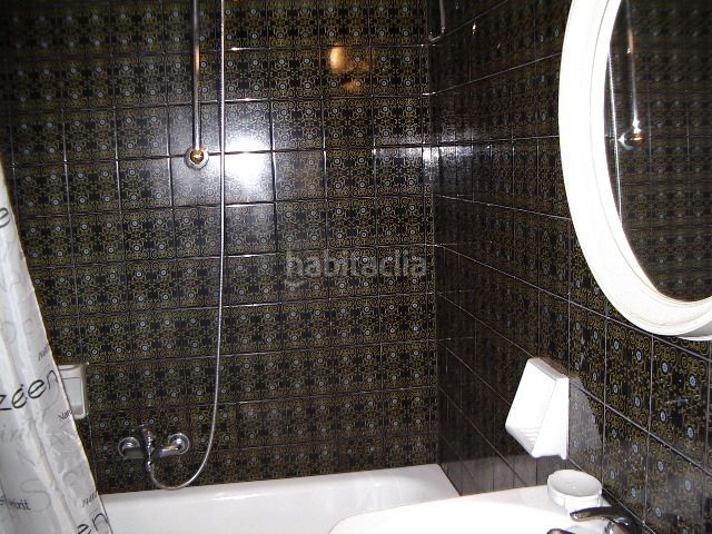 Foto 5f756bc5-f056-4eb7-aa67-20568e4d8775. Lloguer apartament amb calefacció piscina a Nueva España Madrid