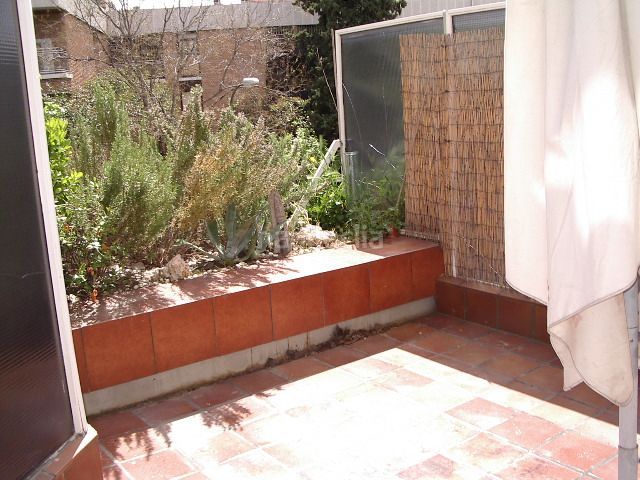 Foto a900e286-ddbb-4e55-b6d0-02952f5d1c0e. Lloguer apartament amb calefacció piscina a Nueva España Madrid