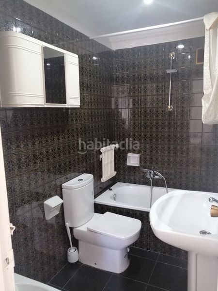 Foto e4cc3df0-cec4-46c2-8b37-1b91a4da13e2. Lloguer apartament amb calefacció piscina a Nueva España Madrid