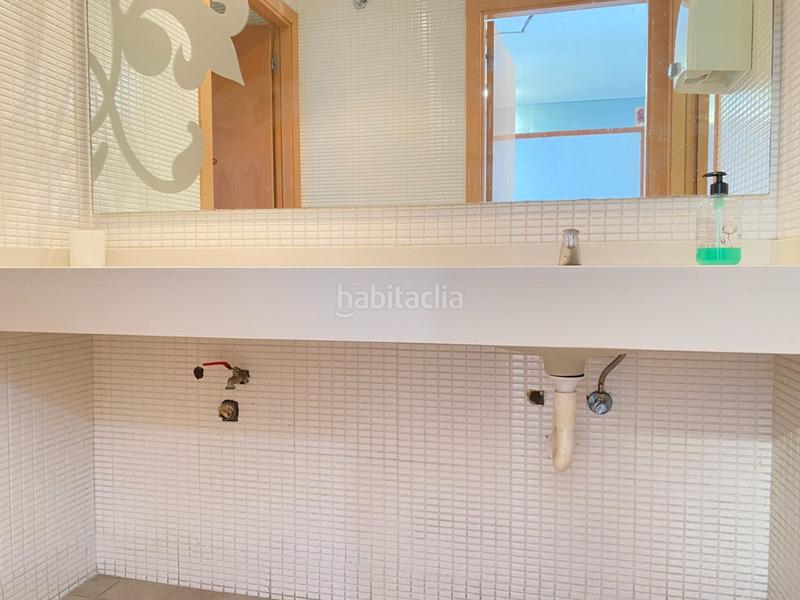 Foto 75a8421c-2454-4d88-a2f4-991984d65e94. Locale commerciale in calle minuart 7 in Sant Celoni