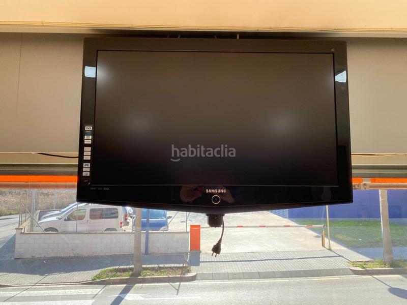 Foto 8b6837a8-1484-4b47-8c21-e8b6273594eb. Locale commerciale in calle minuart 7 in Sant Celoni