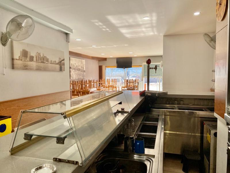 Foto f1402f0c-c35a-40c2-a108-9686bdfa9966. Local comercial en calle minuart 7 bar restaurante en venta en Sant Celoni