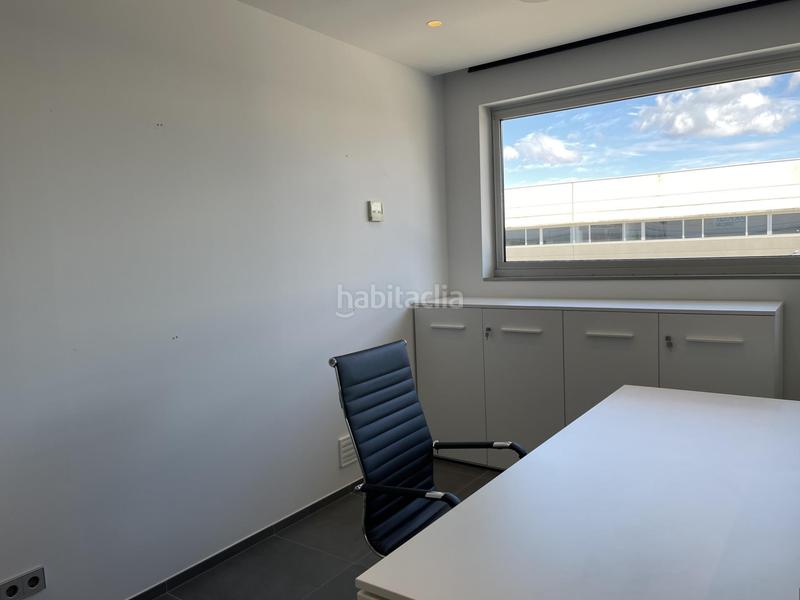 Foto 0b13874e-8037-4ae8-b17a-467dcecd5f0a. Rent office space with heating in Cardedeu