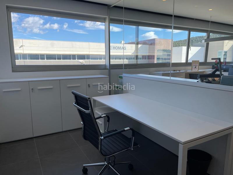 Foto c3fd0140-2fae-402c-88b5-745579df4907. Rent office space with heating in Cardedeu