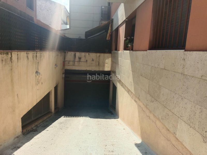 Foto b1155545-5e54-4100-97d0-dbfb535d1d85. Autoparkplatz in carrer gran via de tomas balvey 28 in Cardedeu