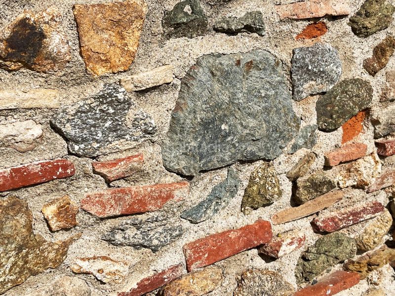 Foto d696a531-f8ff-4f2b-8aa0-b6c8a4ba3226. Casa a Vilajuïga