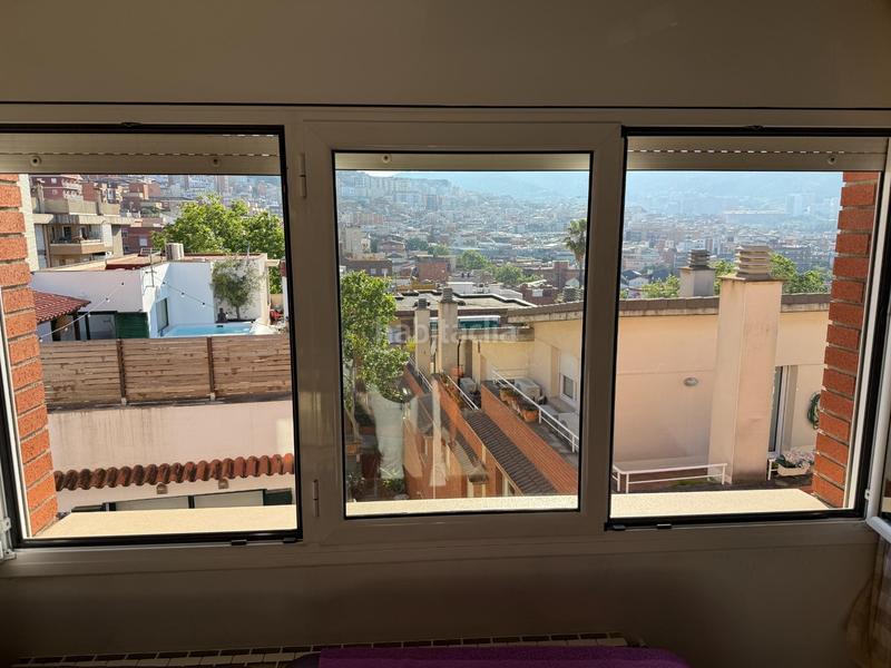 Foto 070731f3-782e-4420-ba34-dd393ddb7884. Casa amb calefacció a La Font d´en Fargues Barcelona