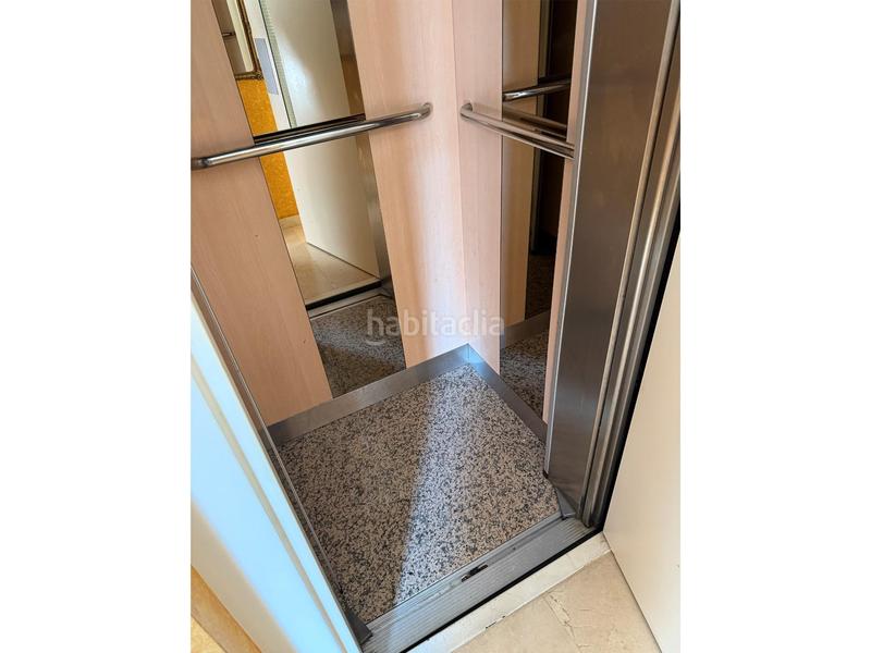 Foto 35175e11-bc8c-4a9c-beb1-b1c06abe4102. Casa amb calefacció a La Font d´en Fargues Barcelona