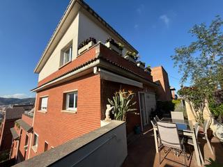 Maison à La Font d´en Fargues. Ellos la han cuidado mucho