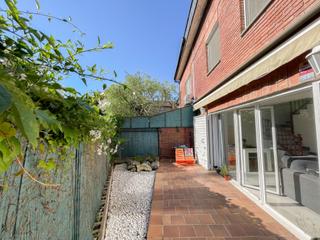 Casa  Passeig riera la. Si estás buscando casa para vivir en cardedeu, esta es la tuya.