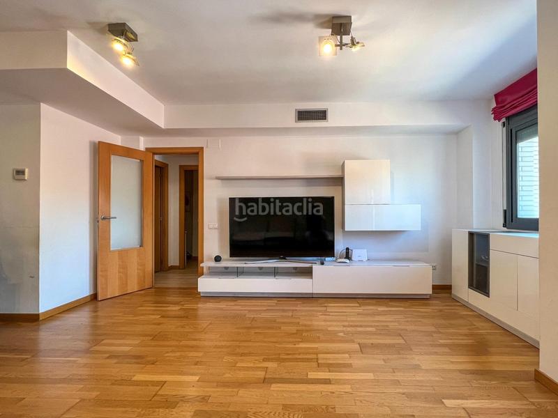 Foto 2804c900-f37d-4191-9bc6-807204909682. Duplex with heating parking in Cardedeu