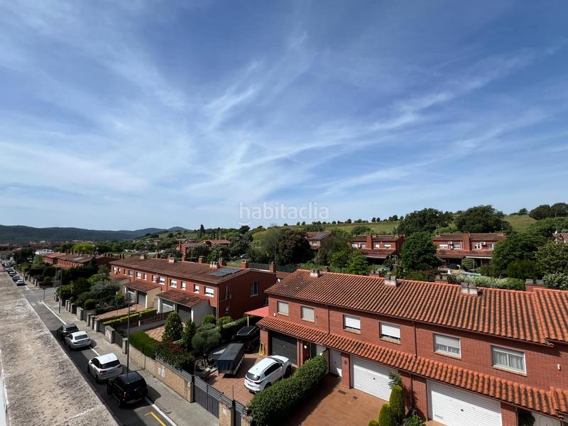 Foto 89f83e1d-777e-40e0-b570-c120833a0399. Duplex with heating parking in Cardedeu