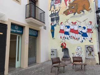Lloguer Local Comercial a Hospital 4. Local comercial en alquiler