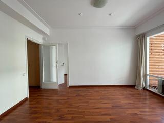 Pis  Carrer de la industria. Piso en venta al calle industria  barcelona