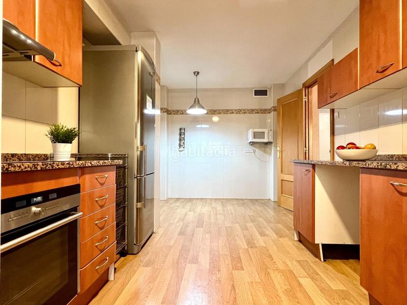 Foto 69b17c35-b3b2-455f-9169-80f79b8aa697. Piso el espacio listo para escribir tu próximo capítulo. en Cardedeu