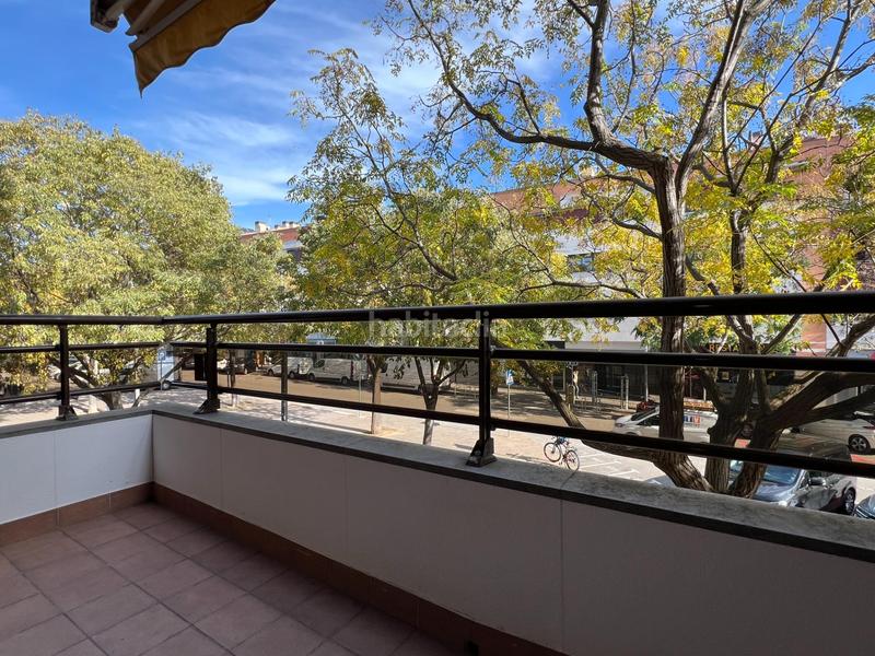 Foto cee42767-b490-4749-b005-cd2ab8a8d9c2. Piso el espacio listo para escribir tu próximo capítulo. en Cardedeu