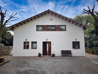 Casa  Carretera jcx4+cf2 llinars del vallès. Pellizcate que es real.