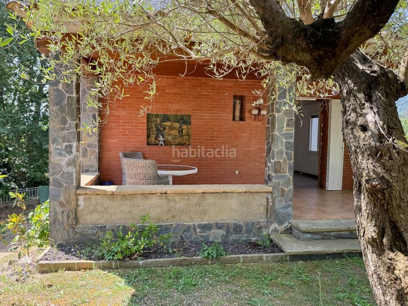 Foto 98b6eeef-de8b-4357-ace1-eabd14699c35. Casa amb calefacció aparcament a Arbúcies