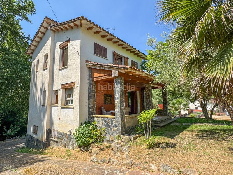 Foto a828e0dc-c49b-441d-a158-b68c08bc4d30. Casa amb calefacció aparcament a Arbúcies