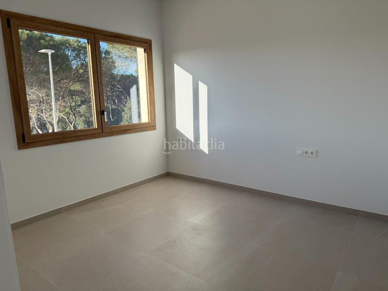 Foto 79066a65-e32d-44a1-b76d-ae9e4d0fe87f. Casa amb aparcament a Roca del Vallès (La)