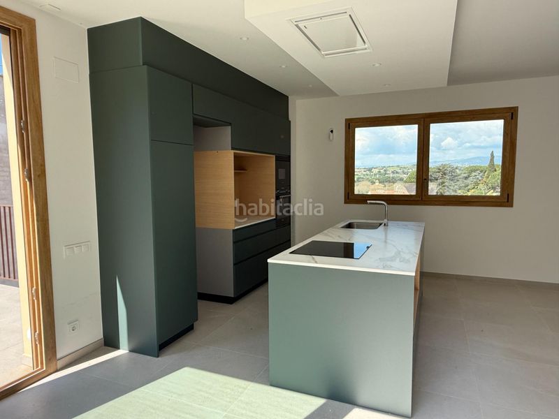 Foto 85804ae7-217d-4d07-831e-079705a5d503. Casa amb aparcament a Roca del Vallès (La)