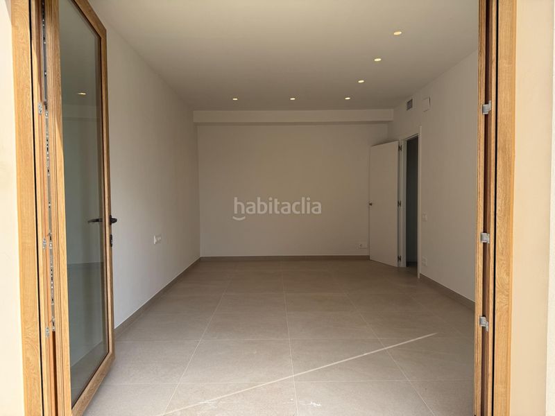 Foto aa6bf5fa-7fcc-4616-a862-fb6b40cfc3b4. Casa amb aparcament a Roca del Vallès (La)