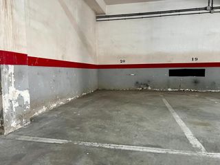 Parking voiture à Carrer carrer sant ramon 6. Tres plazas de parquin en venta en el centro de cardedeu