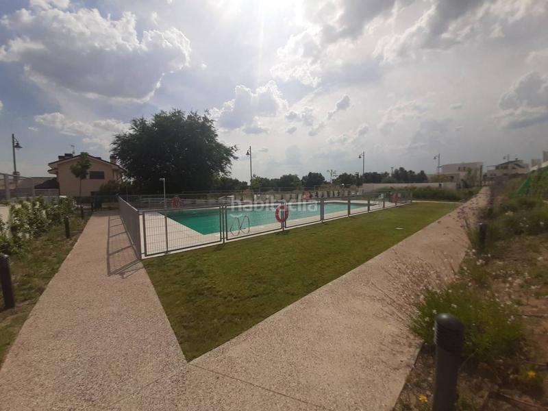 Foto 10ea762a-21db-4304-b16b-bb97df5d44cc. Xalet amb aparcament piscina a Castillo-Campodón Villaviciosa de Odón