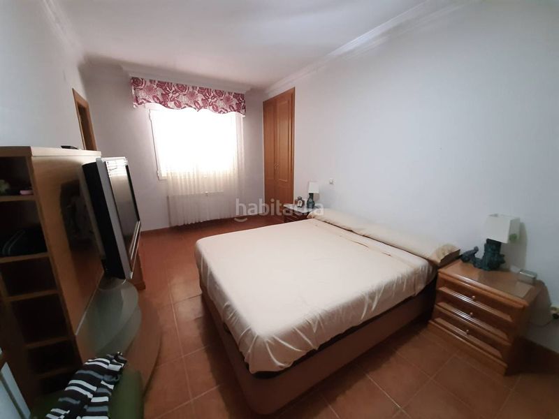 Foto 0d2c9431-99c1-4f71-9b62-7b36e53b2258. Xalet amb calefacció aparcament a Ugena