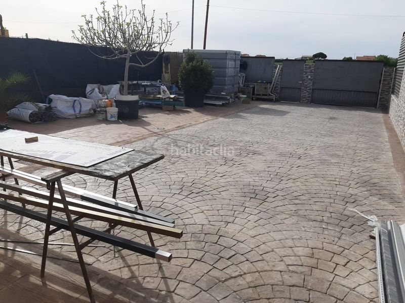 Foto 41993895-8af4-40a9-8aaf-b400db9815d3. Xalet amb calefacció aparcament a Ugena