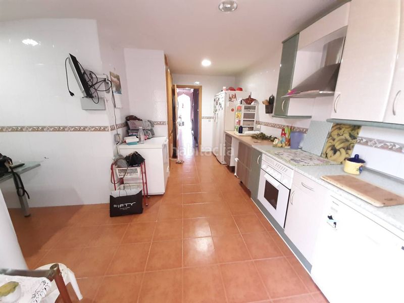 Foto 626b366f-5e8b-4fd1-96dc-a2823b16f72e. Xalet amb calefacció aparcament a Ugena